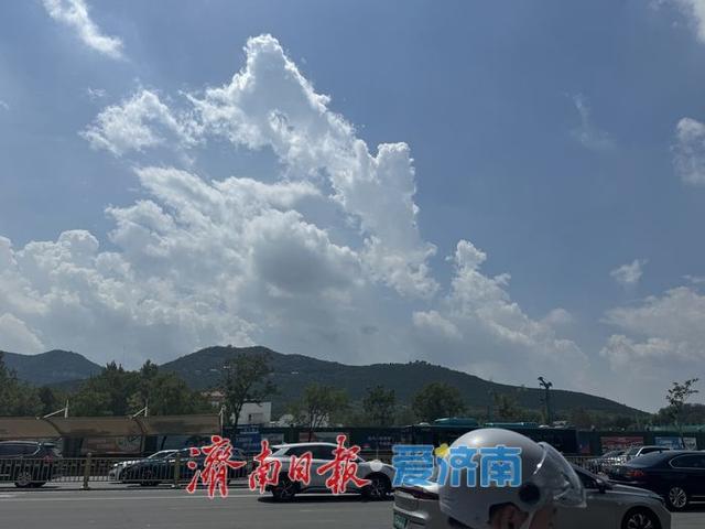 济南雨后放晴 初秋美景惹人醉