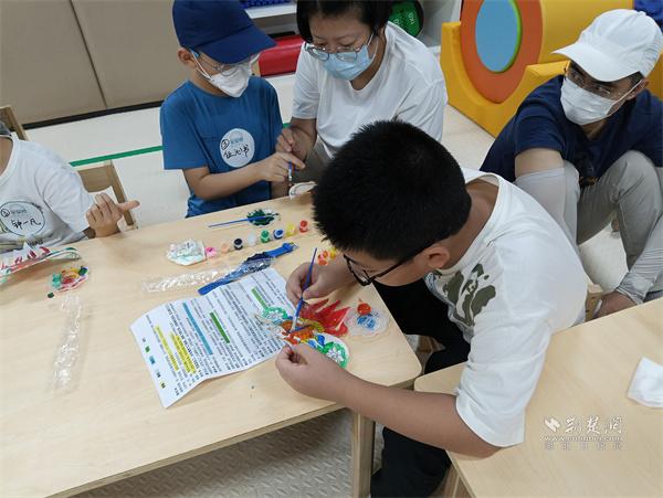 青少年化身“荆楚故事解说员”，读书社区“少年游黄鹤”活动解锁文化传承新方式