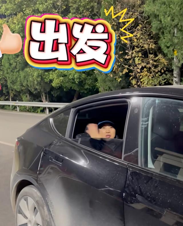 “因为你好 济南才好” 景区暖心车队雨夜30公里免费送游客