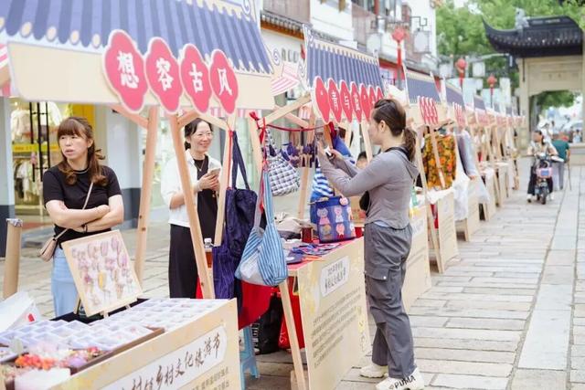 10.12相约李窑村！徒步寻宝×稻田市集×亲子挑战赛，开启田园奇遇之旅！