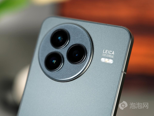 体验堪称“小15” Xiaomi Civi 5 Pro评测