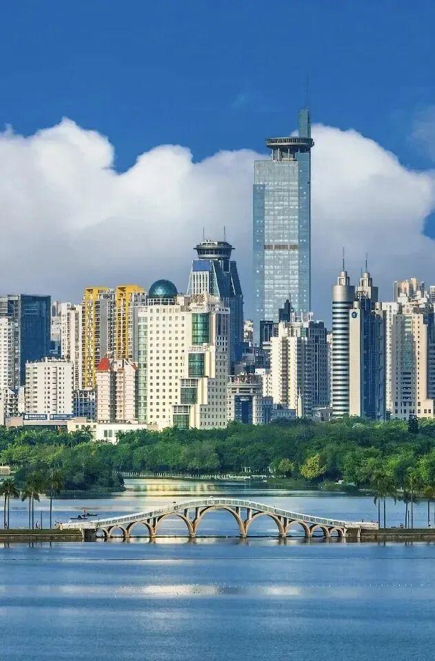 新手必备！在南宁，“开学第一课”这样打开
