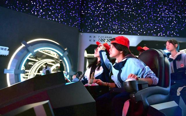 四川首个秋假 绵阳景点成为小游客科考研学热门之选