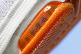 三重缓震超级爽！文班亚马「Nike 新战靴」开箱！这堆料久违了！图片