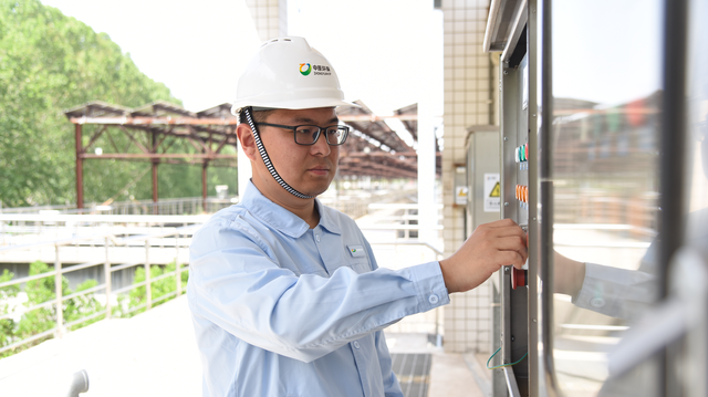匠心铸梦 | 中原环保和笑天获评2025年大国工匠