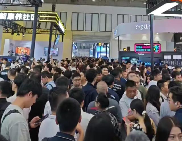 这次机器人大会，大家都把“想赚钱”写在了明面上