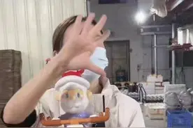 劣质玩偶重金属超标，三兄弟直播间售假涉案280多万元图片