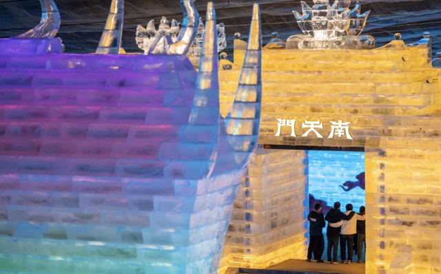 延庆双灯会｜冰雕不眠，龙庆峡被光唤醒！