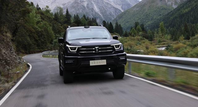 豹 5 最强对手来了！新款坦克 400 24.98万起售，汽油	、柴油、插混全都有