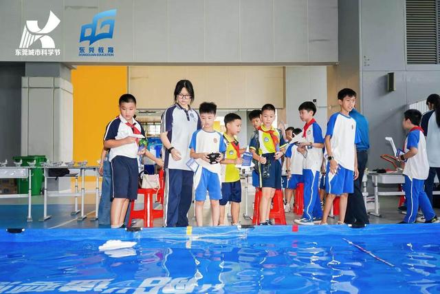 AI“后浪”集结！2025年东莞市中小学生科技节启动