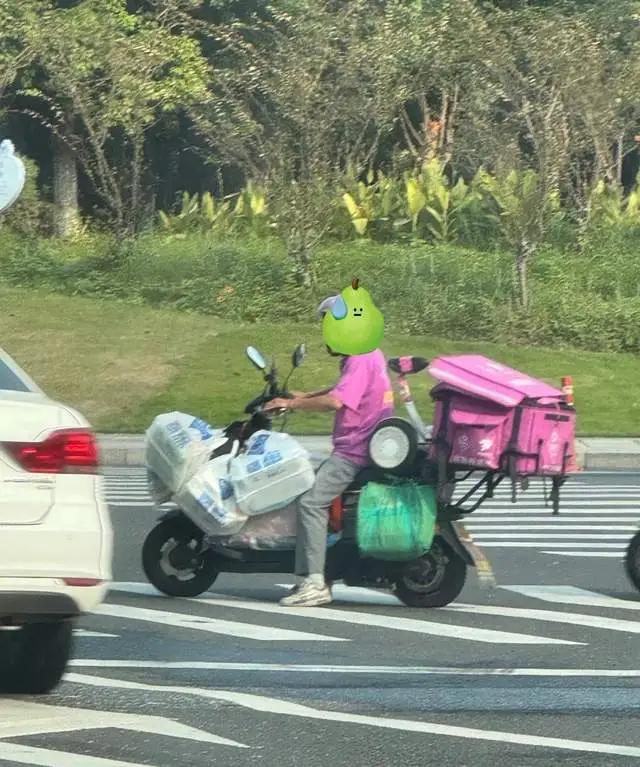 山姆回应配送员电动车挂满货物