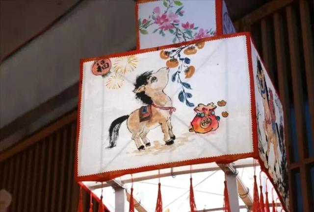 泉州台商投资区：持续8天！全市唯一大型水上座灯演绎“千帆竞发”