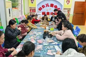 非遗在传承：江州区妇联开展绣球制作工艺进社区活动图片