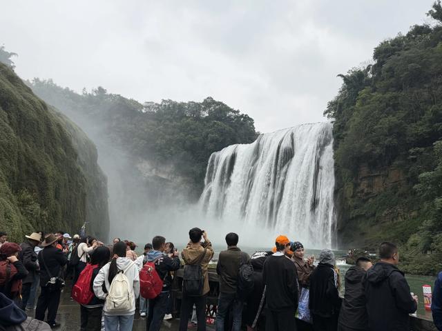 首次突破600万人!黄果树景区年游客接待量创历史新高