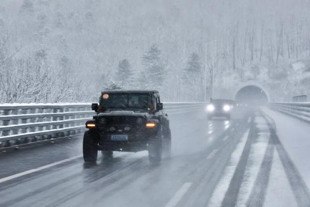 酷炫哈雷纵队驰骋安图，打卡线路出片又好玩→