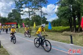第一届桂台青年自行车骑行友谊赛开赛图片