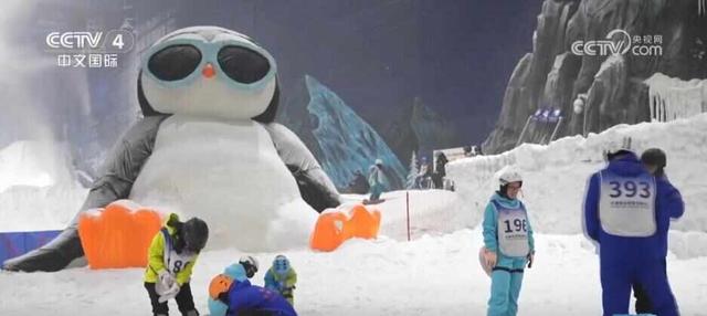 从“遥不可及”到“触手可及” “北冰南展”新风尚激发冰雪消费新热潮