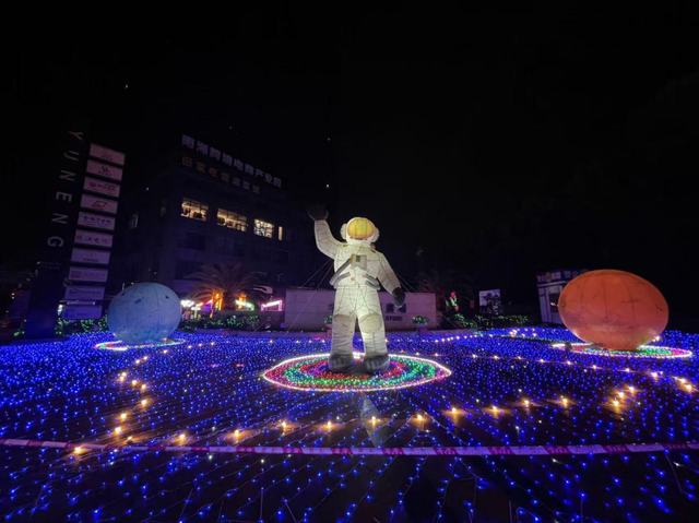 今晚来三水看震撼大型烟花秀！观赏C位、停车指引→