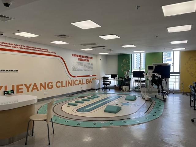 老龄化社会康复资源匮乏何解？上海探索“元宇宙康复”，已落地国家级康复中心