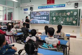 “漆”彩非遗 “扇”染童年，武昌水果湖第二小学开展传统文化体验活动图片