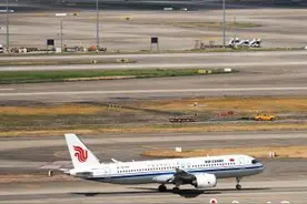 国航接收首架C919国产大型客机图片