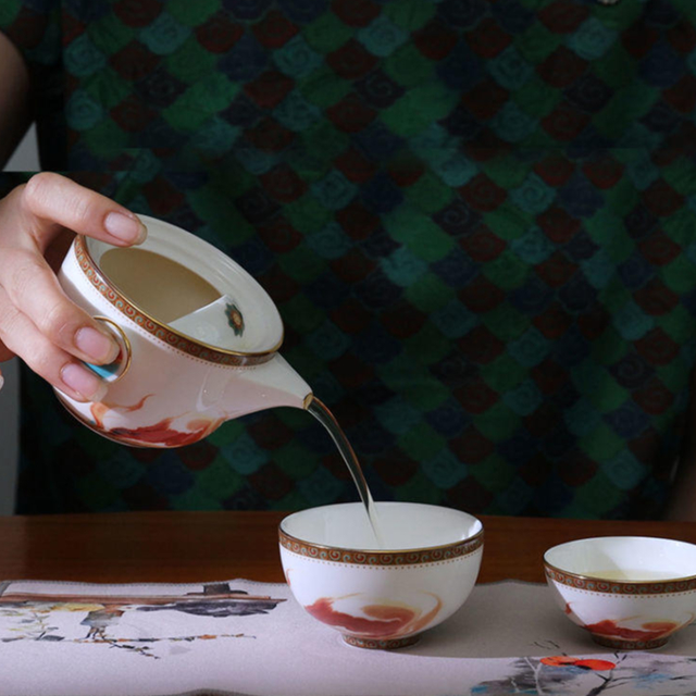 华光国瓷HUAGUANG·“好运连连·敦煌传世”斩获全国特色旅游商品大赛银奖