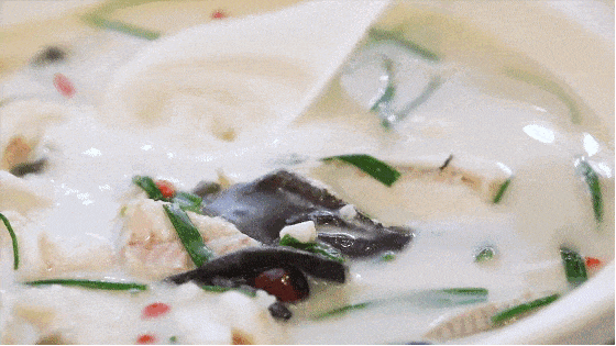 杭衢高铁正式运营！前方抵达“最不浙江”城市，逛吃超上头