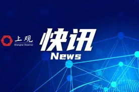 7月8日14时起，2025年上海中考成绩公布，登录上观新闻APP可查分图片