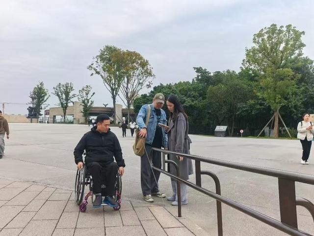 四川探索打破无障碍旅游堵点，让更多残障人士抵达“诗与远方”