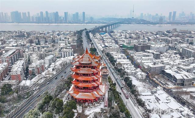 雪中的黄鹤楼美到极致