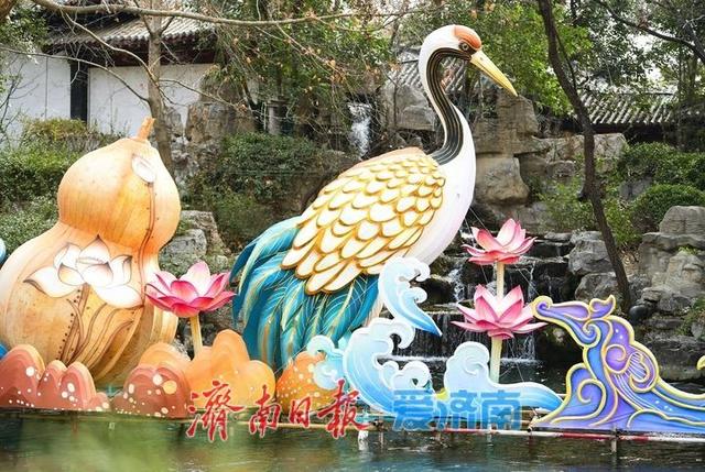 一年四季 泉在济南丨“秦琼、李清照、辛弃疾”亮相，“泉城元素”迎春花灯会唱主角