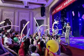 小剧场如何“玩转”大舞台图片