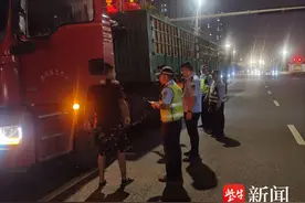 联合执法，徐州铜山严查排放尾气图片