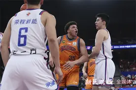 三连胜！上海男篮又有了大杀器？图片