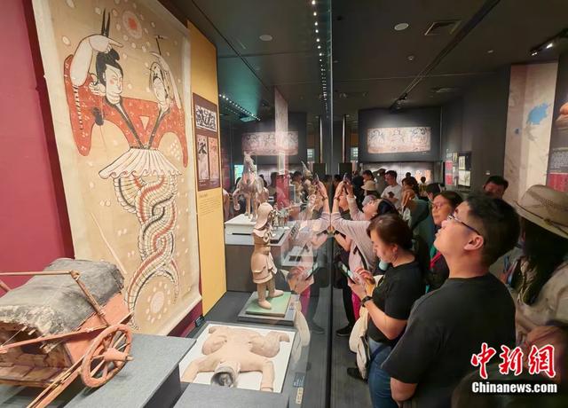 人这一辈子，一定要去一趟乌鲁木齐！