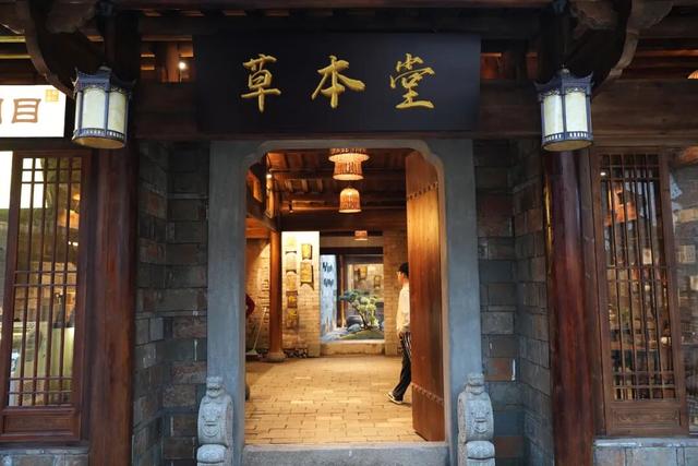 采风问俗探崇仁：千年古镇绘就非遗文化与青年活力新画卷