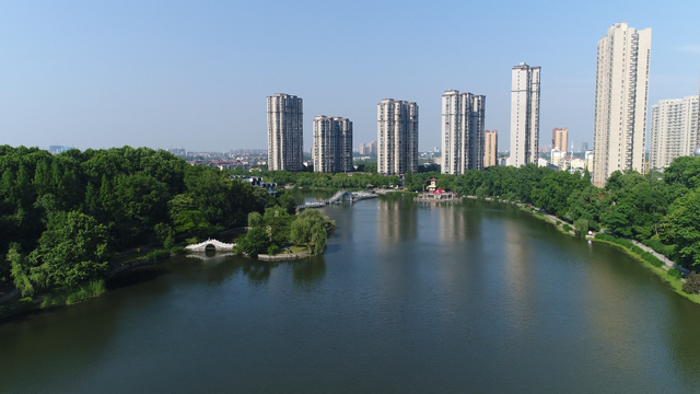 又到周末！来一场邂逅惊喜的冬日Citywalk