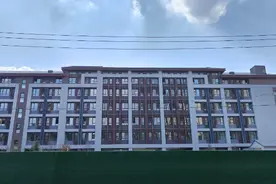 果然视频|即墨一中改扩建拟10月中旬移交 目前项目正进行验收图片