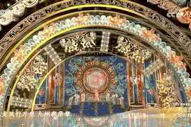 汉服新中式服装成新年俗，传统文化在创新中活化图片