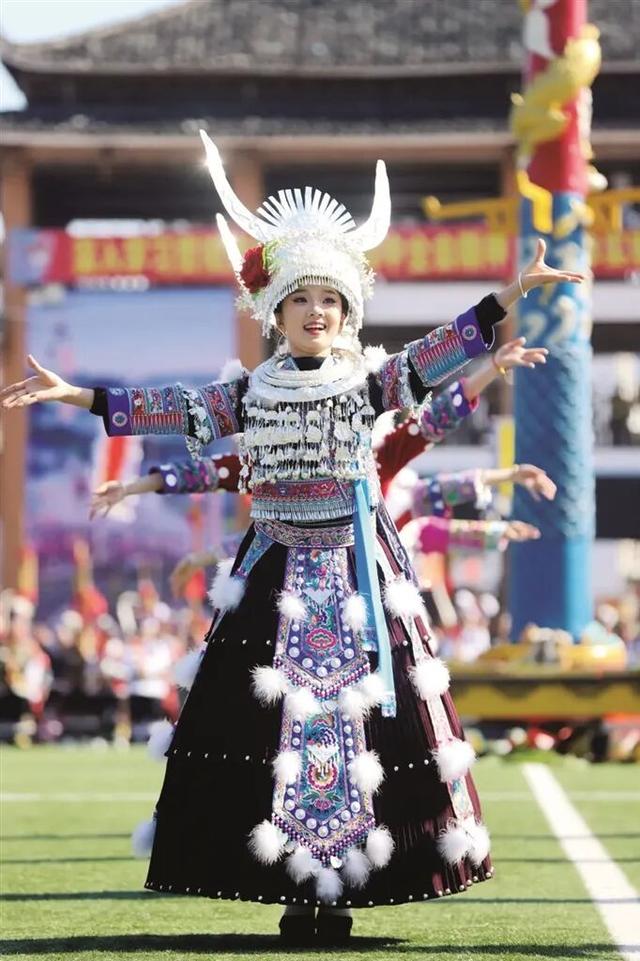 融水芦笙斗马节的精彩活动上柳州日报啦