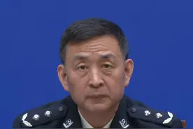 山东今年将进入身份证集中换证高峰期 已采集指纹60岁以上老年人可全程网办图片