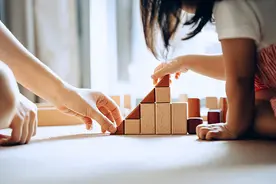 6岁女孩甲流刚退又喊耳朵疼，妈妈没当回事结果麻烦大了……图片