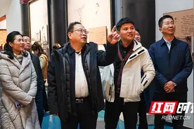 湖南省中医药研究院调研铜官窑古镇 共探中医药产业新发展图片