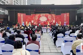 富顺县第四届房地产展示交易会开幕图片