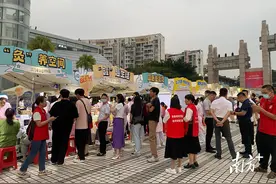 下班直奔中医夜市，江门这届年轻人爱“吃苦”图片