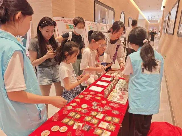 文旅融合新玩法！高校学子带你玩转四会高速服务区
