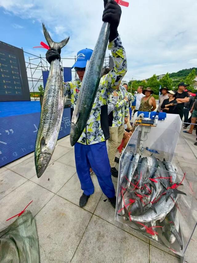 大连海岛游渐息，海钓游接棒！