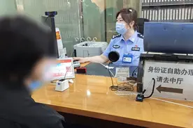 真快！考生上午补办身份证下午就送到家图片