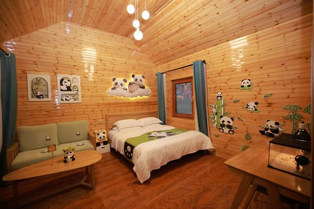 暑期独家记忆，济野“白+黑奇幻旅程”新增限定“盛夏恋爱季”互动