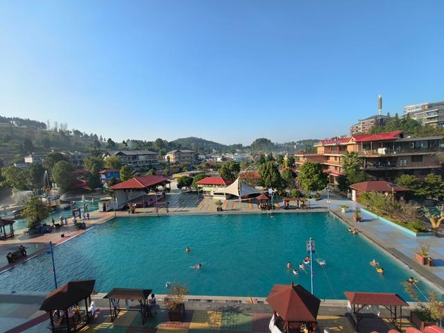 贵州金沙安底桂花温泉迎来冬季康养热潮